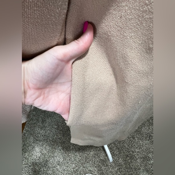 Chicwish open front water fall drape front small/medium - Picture 8 of 14